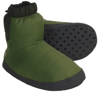 Mountain Hardwear Sub Zero Down Slipper Booties - 550 Fill Power (For Men) in Jungle