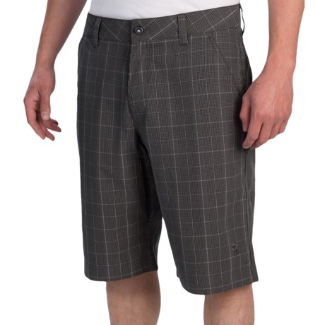 Mountain Hardwear Tilson Plaid Shorts 12 (For Men)