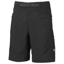 Mountain Hardwear Wildlands Shorts - UPF 50 (For Men) in Black - Closeouts
