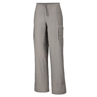 Mountain Hardwear Yuma Pants - UPF 50 (For Women) in Titanium