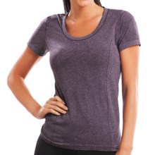Moving Comfort Flex T-Shirt - Short Sleeve (For Women) in Berry Heather - Closeouts