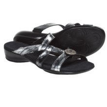 Munro American Chloe Sandals (For Women) in Gunmetal Metallic - Closeouts