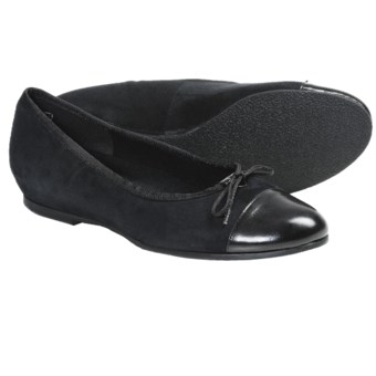 Munro American Sky Shoes - Suede (For Women) in Black Suede/Patent