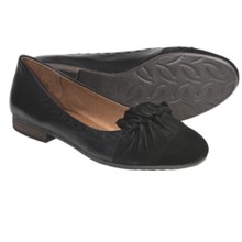 Naya Tabby Flats (For Women) in Black - Closeouts