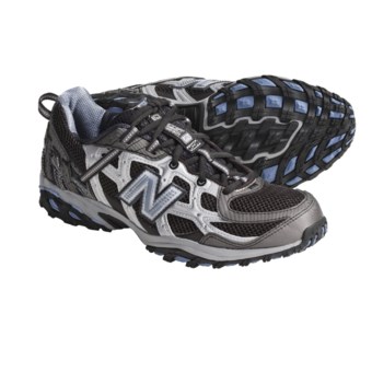 New Balance 625 Trail Running Shoes (For Women) in Phantom