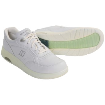 New Balance 811WT Walking Shoes (For Men) in White