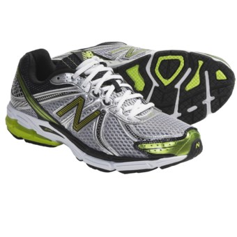 New Balance M770 Running Shoes (For Men) in Silver/Tendershoots