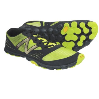 New Balance MT00 Minimus Trail Running Shoes (For Men) in Black/Tendershoots