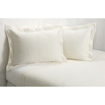 Peacock Alley Charleston Matelasse Coverlet Set - Queen in Ivory