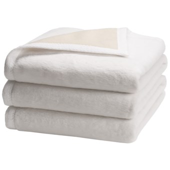 Peacock Alley “My Favorite” Egyptian Cotton Blanket - King, Reversible in White/Natural