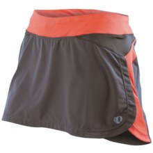 Pearl Izumi Infinity Run Skort (For Women) in Shadow Grey/Coral - Closeouts