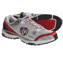 Pearl Izumi isoShift Running Shoes (For Men) in Black/Silver - Closeouts
