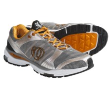 Pearl Izumi isoShift Running Shoes (For Men) in Grey/Silver - Closeouts