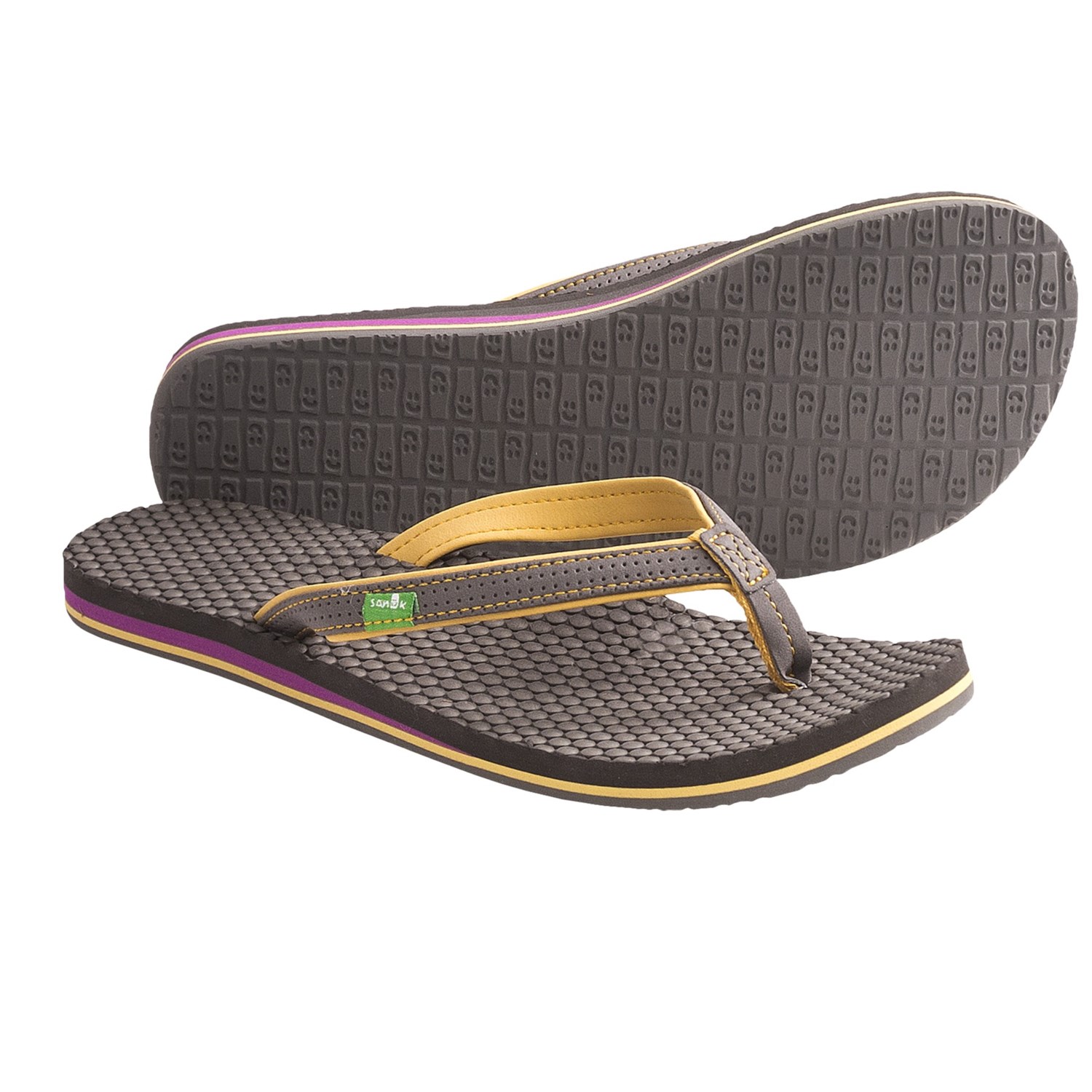 sanuk sandals