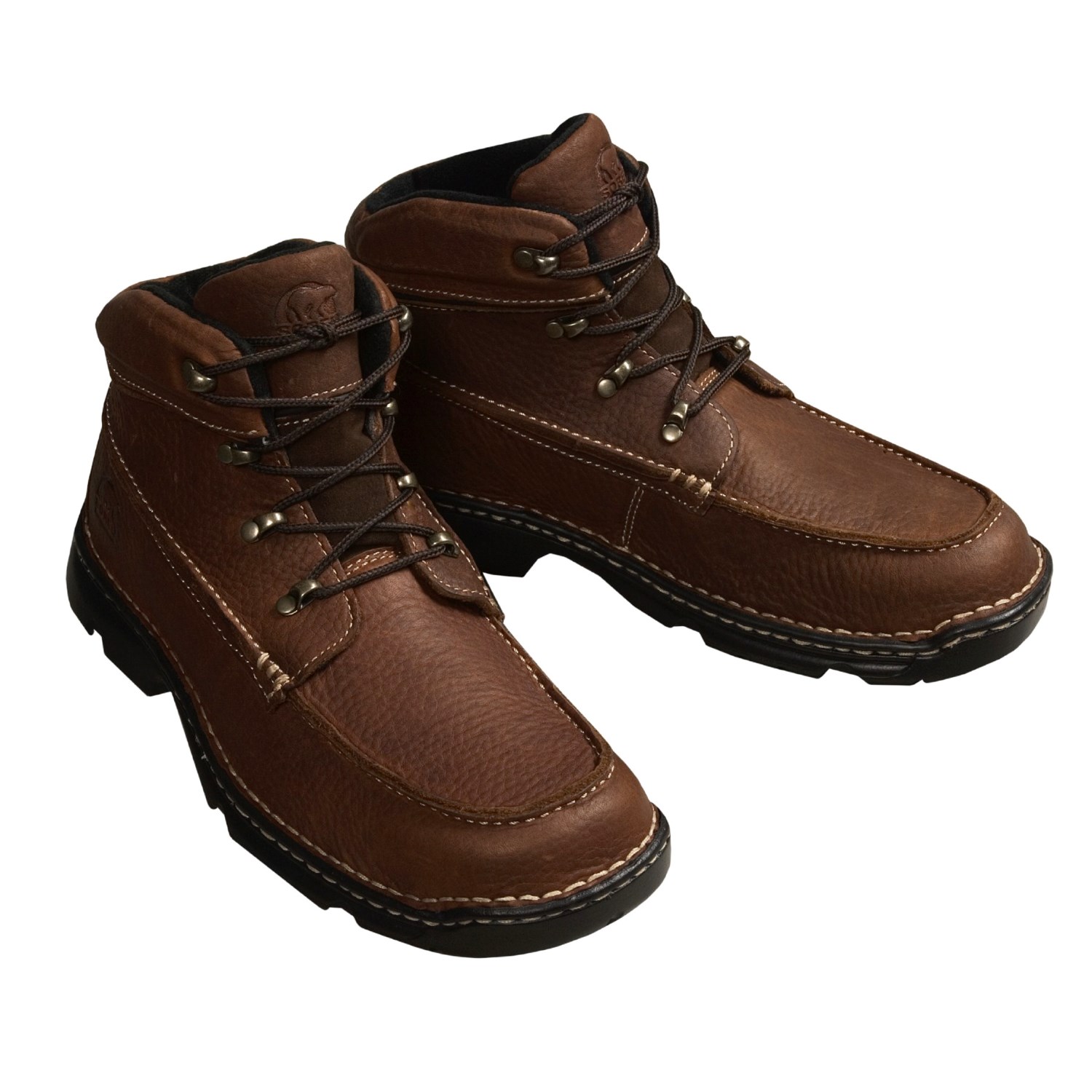 insulated mountain boots