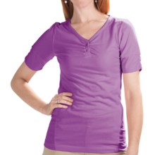 Redington Streamlet Shirt - UPF 30+, Short Sleeve (For Women) in Rhododendron - Closeouts