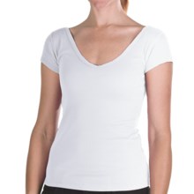 Ribbed Tissue Cotton V-Neck Shirt - Short Sleeve (For Women) in White - 2nds