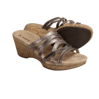 Cute shoes if you have wide feet - Romika Hawaii 02 Sandals - Metallic