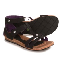 Simple Tantan Leather Sandals (For Women) in Black - Closeouts