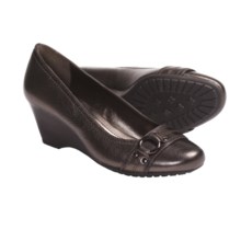 Sofft Torino Shoes - Leather, Wedge (For Women) in Copper Metallic - Closeouts
