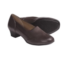 Softspots Santina Shoes - Leather (For Women) in Mahogany - Closeouts