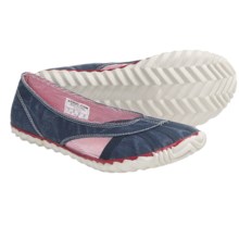 Sorel Bathing Canvas Shoes - Oxford Flats (For Women) in Whale - Closeouts