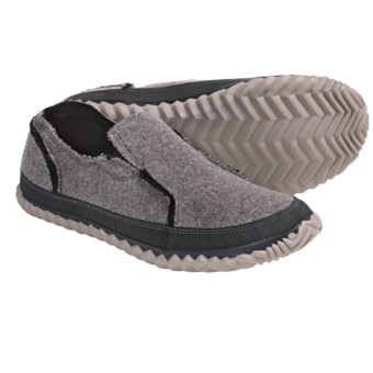 Sorel Felt Moc Slipper Shoes - Slip-Ons (For Men) in Boulder