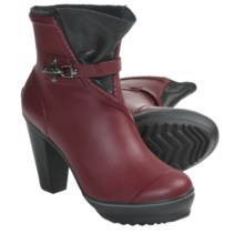 Sorel Medina Rain Heel Boots - Waterproof (For Women) in Cabernet - Closeouts