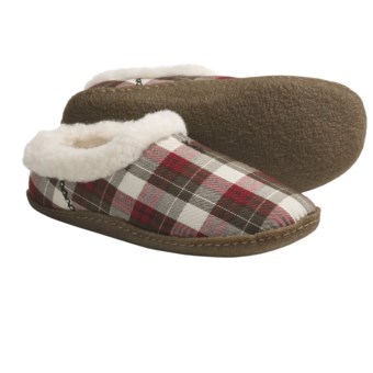 Sorel Nakiska Plaid Slippers - Faux-Fur Lining (For Women) in Chili Pepper