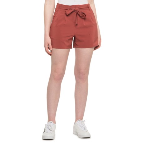RBX Stretch-Woven Belted Shorts - 4.5? (For Women) - MOROCCAN RED (M )