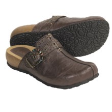 Taos Footwear Uptown Clogs - Leather (For Women) in Brown - Closeouts