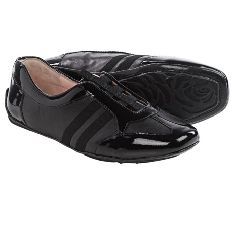 Taryn Rose Caya Leather Shoes Slip Ons For Women