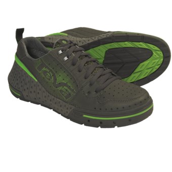 Teva Gnarkosi Water Shoes (For Men) in Poison Green