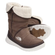 the-north-face-amore-winter-boots-insulated-for-women-in-utility-brown-waxed-demitasse-brown~p~5675a_02~220.3.jpg