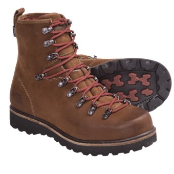 The North Face Ballard Boots - Waterproof (For Men) in Camel Brown/Slickrock Red