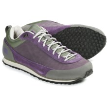 The North Face Scend Shoes - Leather (For Women) in Black Plum/Grecian Green - Closeouts