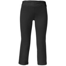 The North Face Tadasana VPR Capris (For Women) in Tnf Black - Closeouts