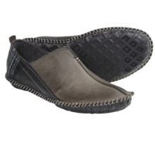 Timberland Earthkeepers Lounger Shoes - Slip-Ons (For Men) in Grey/Black - Closeouts