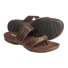Timberland Pleasant Bay Sandals - Leather Thongs, Recycled Materials (For Women) in Brown - Closeouts