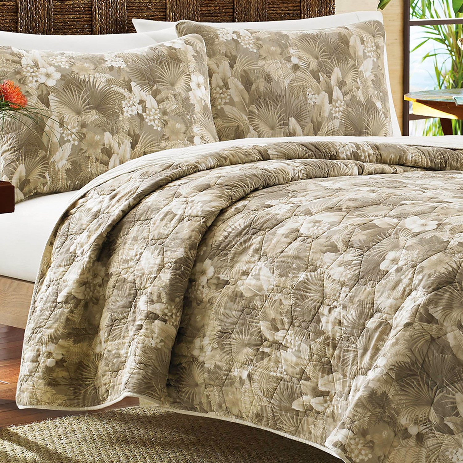 Tommy Bahama Hibiscus Haven Reversible Quilt Set Twin Save 44