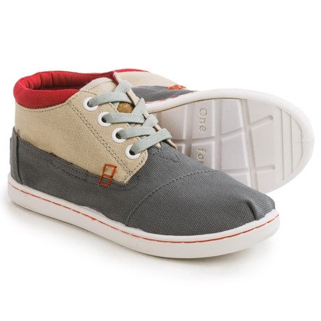 TOMS Botas Classic Chukka Boots (For Little and Big Kids)