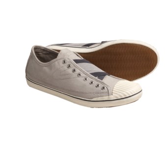 Tretorn Skymra Canvas Shoes (For Men) in Goat Grey/Ombre Blue