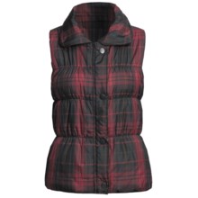 True Grit Printed Puffers Leopard Vest - Black Lining (For Women) in Red Plaid - Closeouts