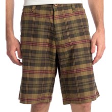 True Grit Woven Paddle Shorts (For Men) in Mountain Plaid Olive - Closeouts