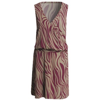 V-Neck Dress - Sleeveless (For Women)