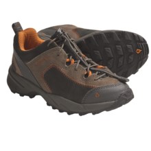Vasque Juxt Trail Shoes (For Kids and Youth) in Peat/Sudan Brown - Closeouts