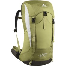 Vaude Maremma 28 Backpack - Internal Frame (For Women) in Lindengreen - Closeouts