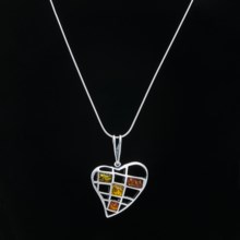72%OFF 女性のネックレス 船トライカラーアンバーハートネックレス - 18「スネークチェーン Vessel Tri-Color Amber Heart Necklace - 18 Snake Chain画像