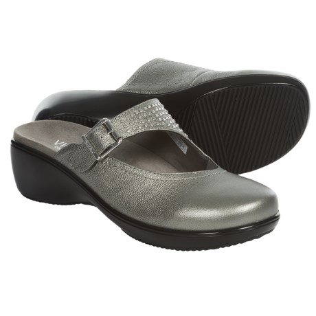 Vionic with Orthaheel Technology Elation Fallon Clogs Leather For Women