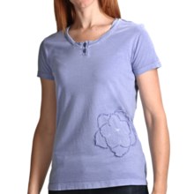 White Sierra Sugarloaf Henley T-Shirt - Short Sleeve (For Women) in Sapphire - Closeouts